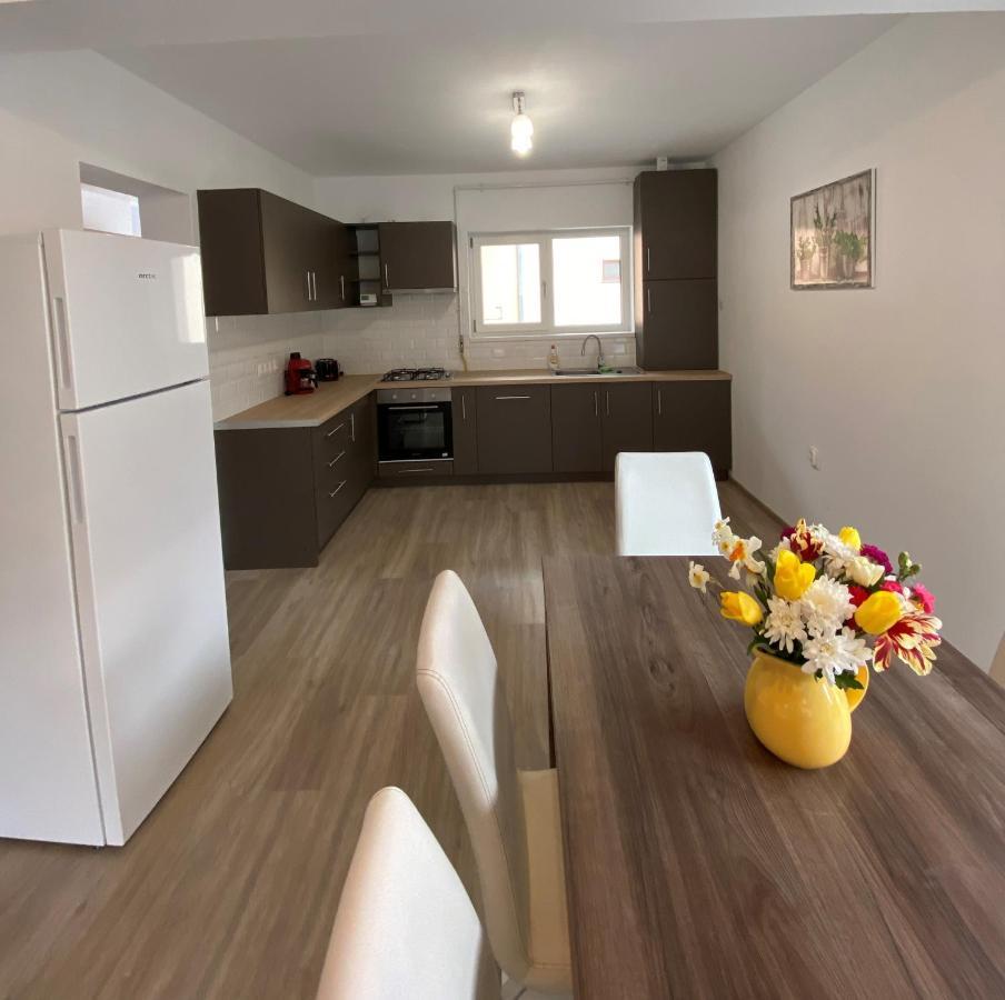 Fenyo Apartman House Ii. Одореу Секуеш Екстериор снимка