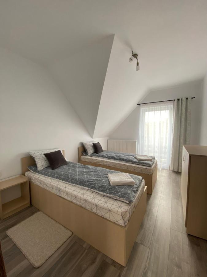 Fenyo Apartman House Ii. Одореу Секуеш Екстериор снимка